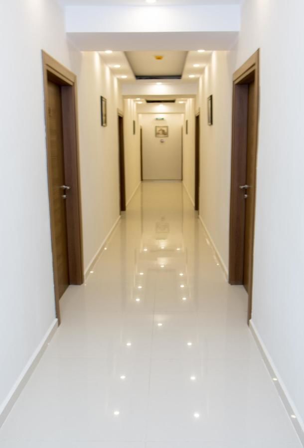 Отель EKA Residence Констанца